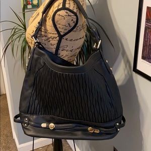 Commuter Black Vegan Shoulder Bag